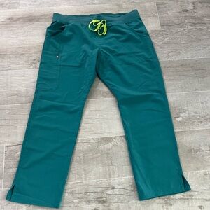 Figs Women’s Kade Cargo Scrub Pant. Size XL. PO 3330 Marine. Ink Stain on Pocke